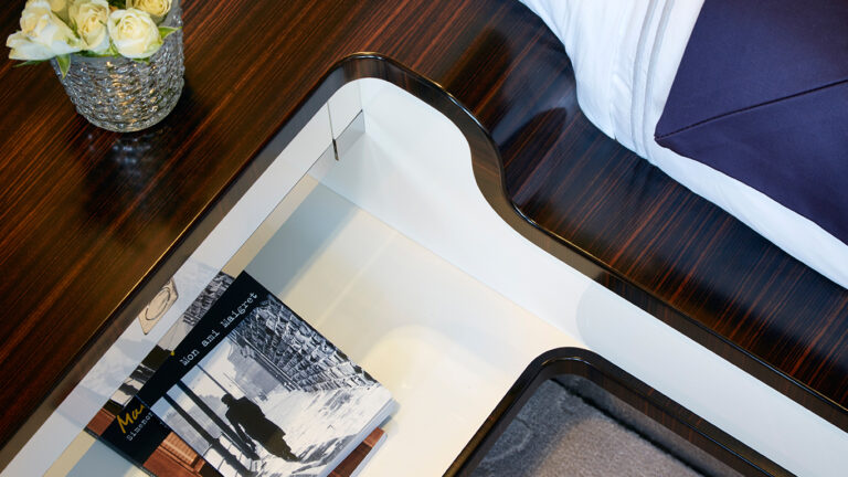 Guest Cabin- Details