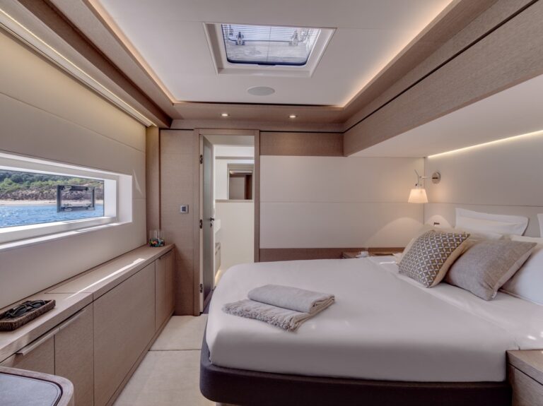 Guest Cabin With Views