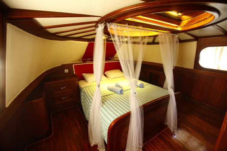 Gulet Esma Sultan II -  Guest Cabin 3