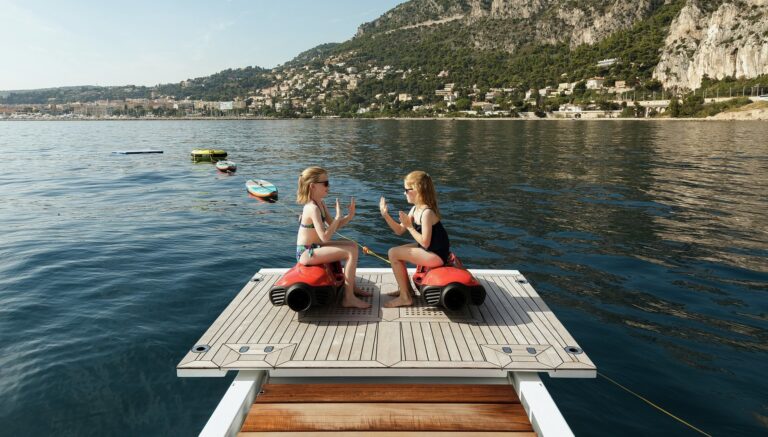 Gulf Craft Yacht ALTAVITA - Kids Swim Platform France