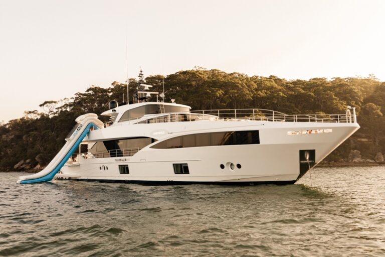 Gulf Craft Yacht ONEOWORLD - With Water Slide