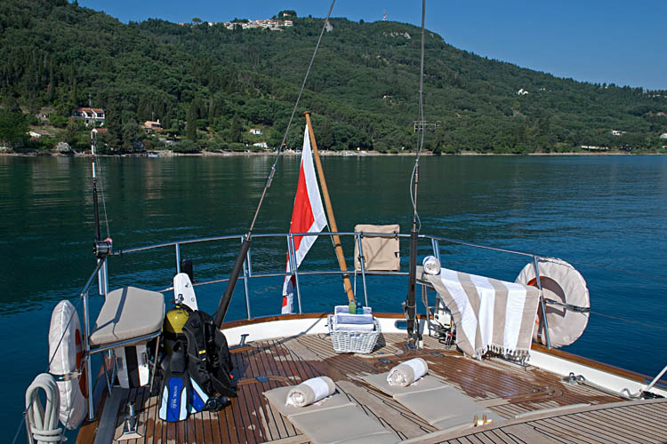 HANSEAT IV -   Aft Deck