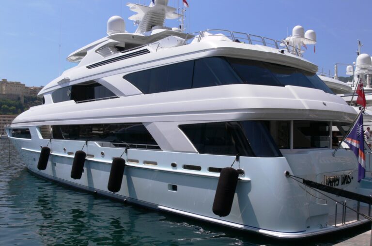 HAPPY DAYS courtesy of Monaco Yacht Spotter