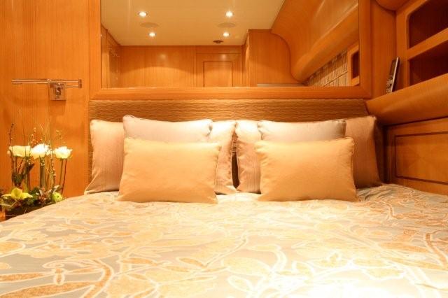 HARDWORK II - Double cabin