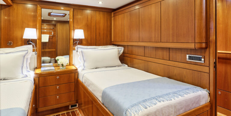 Twin Cabin