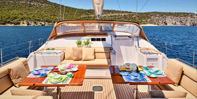 Al Fresco Dining