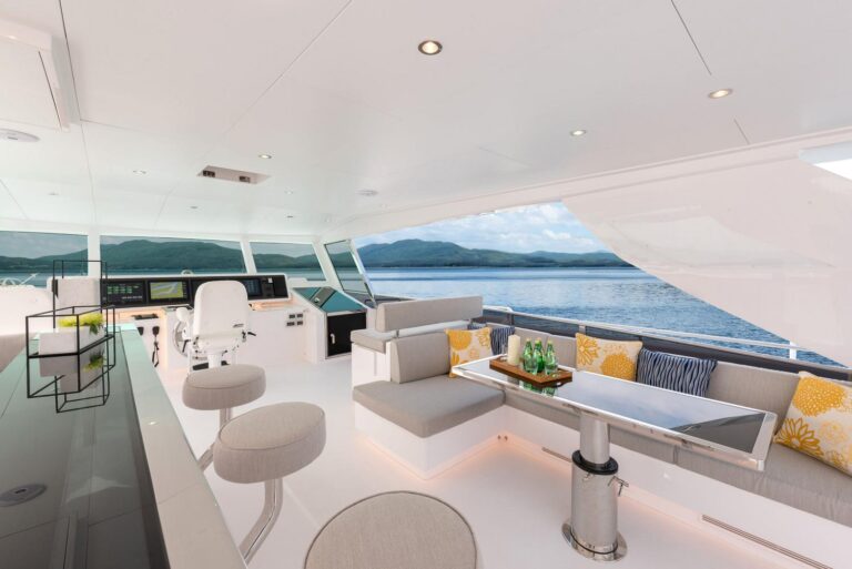 Flybridge