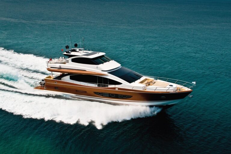 Hampton Yachts