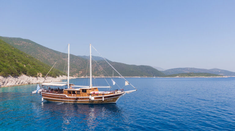 Harmonia Motor Sailer