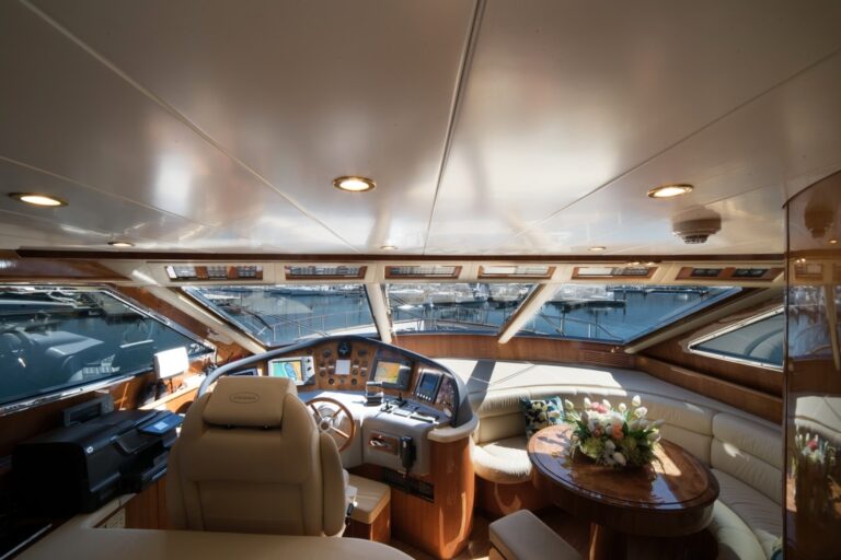 Helm And Guest Seating