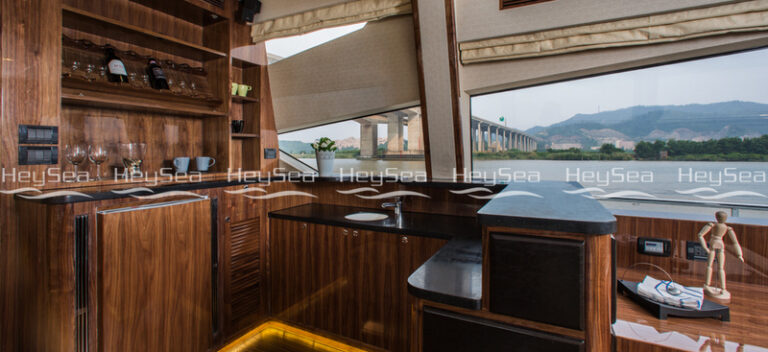 Heysea82 Yacht - Galley-001