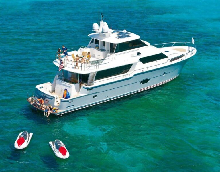 Horizon Yacht SILVER LINING
