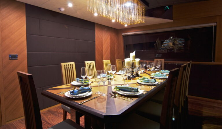 IAG 100 superyacht Electra - Dining-001
