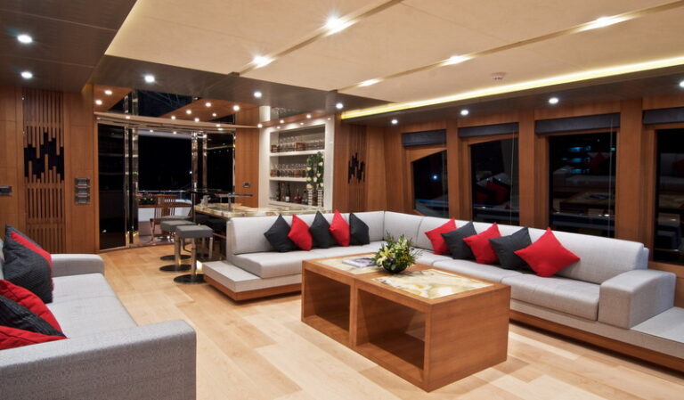 IAG 100 superyacht Electra - Main Saloon-001