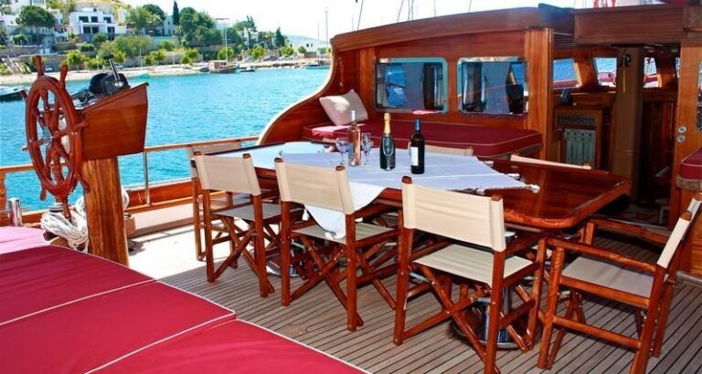 IL FRATELLO - Alfresco dining