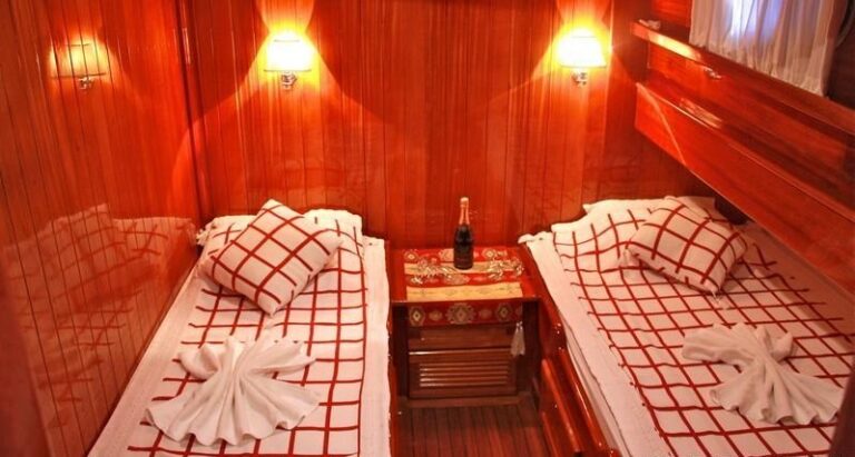 IL FRATELLO - Twin cabin