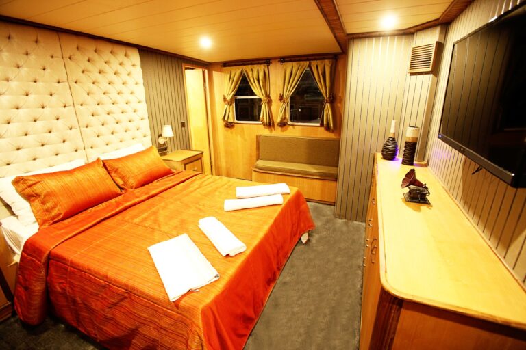 Master cabin