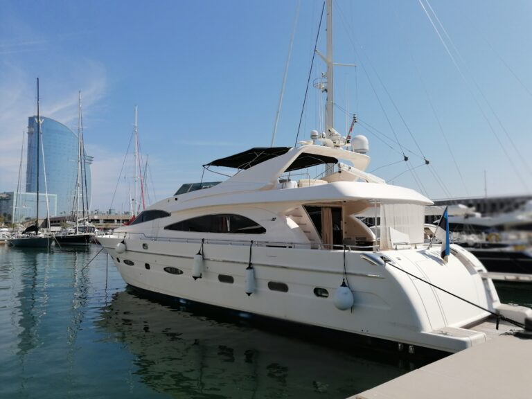 M/Y DANDY D - Main shot