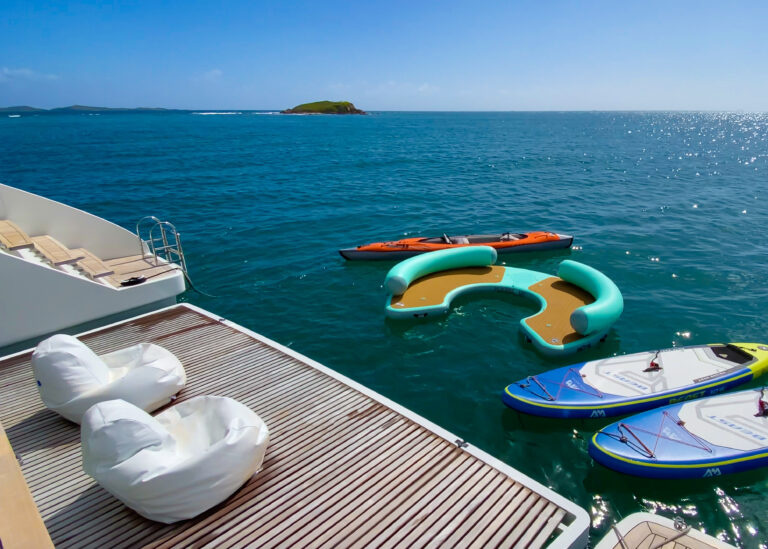 Swin platform and water toys