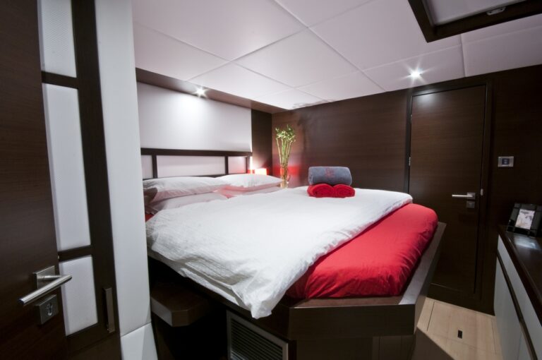 IN THE WIND - Master Cabin