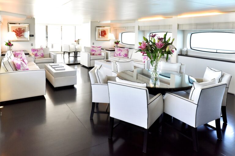 INFINITY PACIFIC - Main Salon looking aft