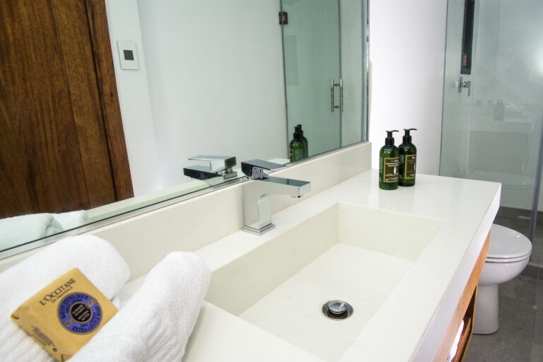 En Suite Bathroom