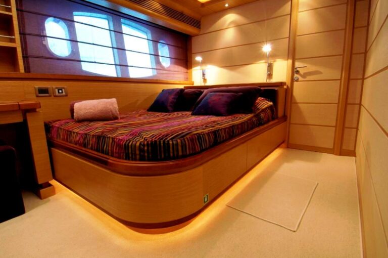 INSPIRATION B - A Double Cabin