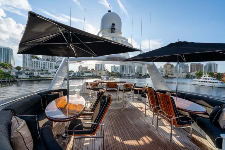 Sun deck