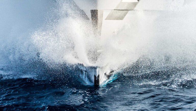 Charter yacht Fast 125 Vivace