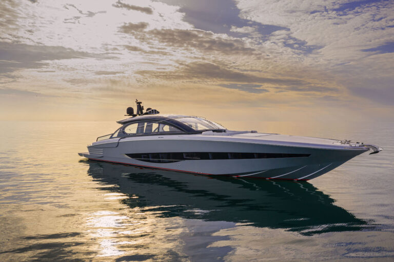 ISA GTO 100 Motor Yacht ALDABRA