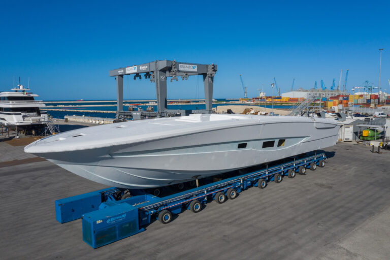 ISA Yachts GTO 100 Yacht