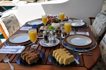 ISLAND GIRL - Aft Deck Dining detail