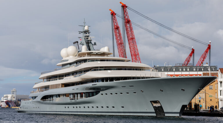 Imposing 136m Megayacht