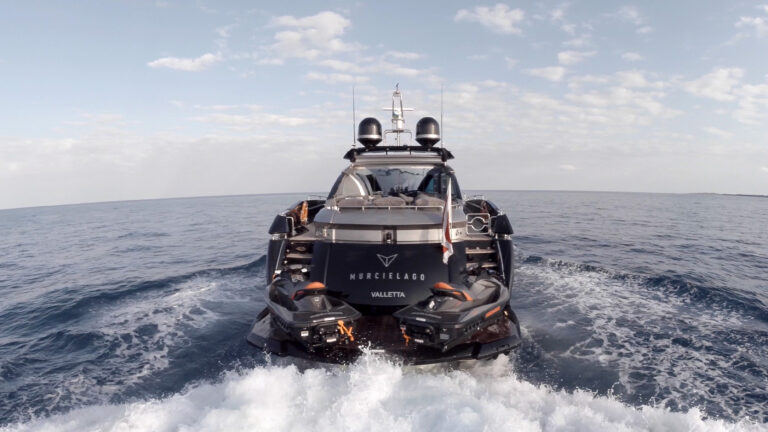 Impressive Top Speed Of 45 Knots