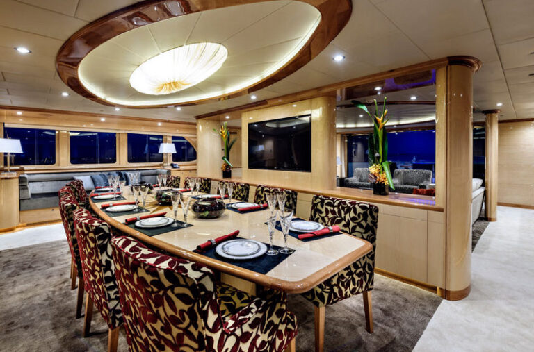 Incat Crowther designed superyacht Zenith Dining-001