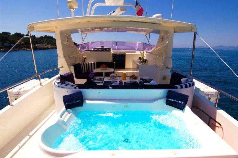 Indulgence of Poole -  Spa Pool