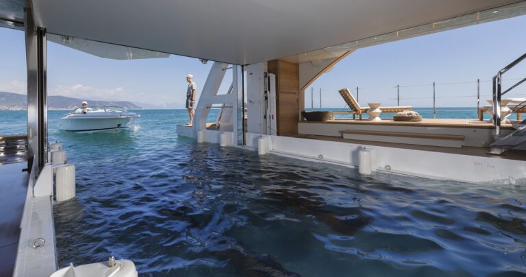 Innovative Garage And Beach Club
