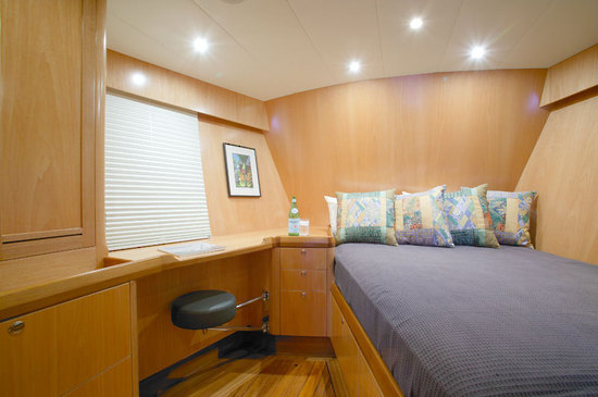 Intrigue superyacht - cabin
