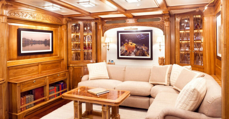 J Class yacht Hanuman - Saloon