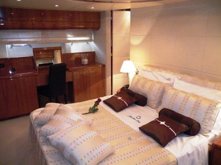 Jackie One -  Master Suite