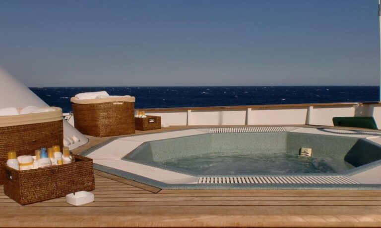 Jacuzzi