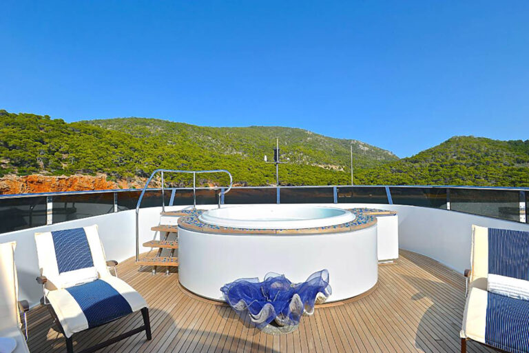 Jacuzzi