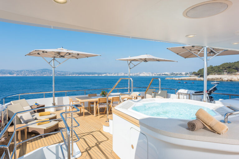 Jacuzzi And Exterior Dining Table