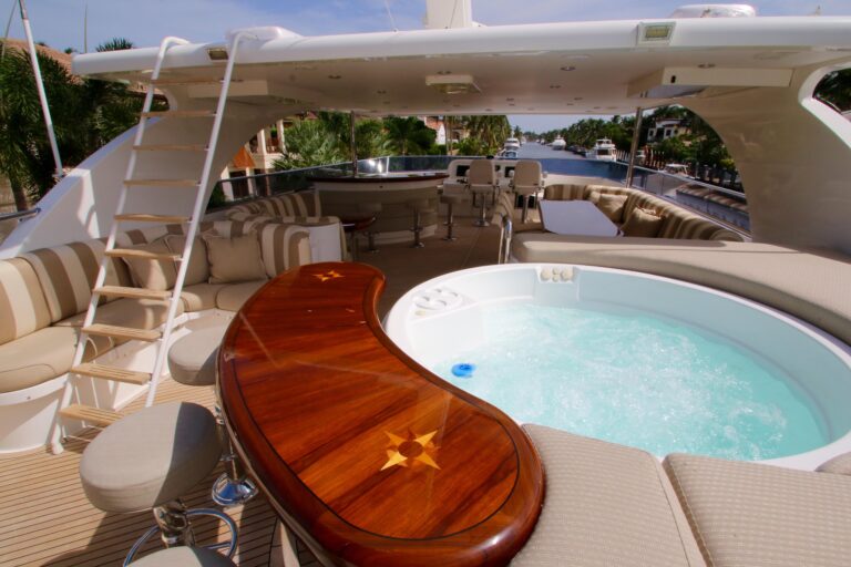Jacuzzi On Sundeck