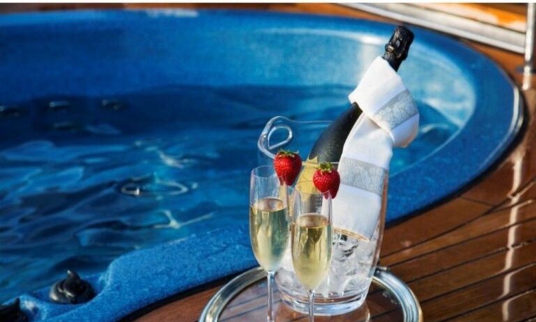Jacuzzi Onboard