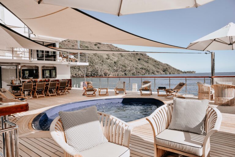 Jacuzzi Pool