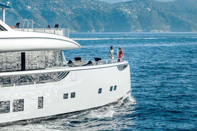 Jetsetter - bow view