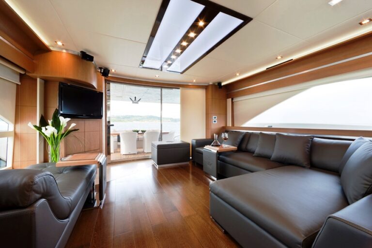 KAIJOU -  Salon looking aft
