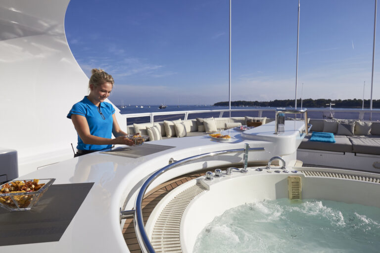 Jacuzzi On Sundeck