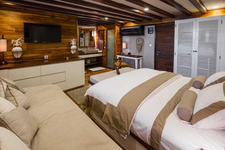 KOMODO Deluxe Suite With Tv